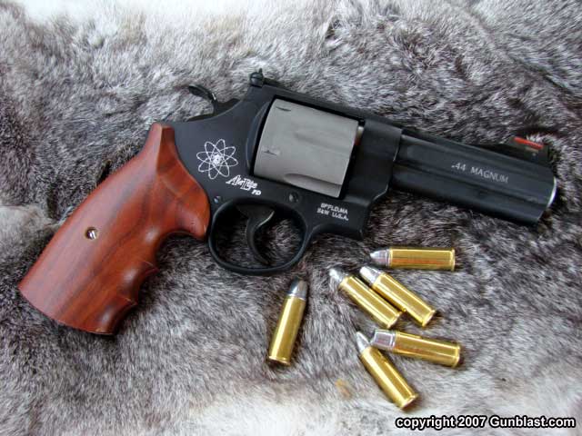44 magnum pistol. Wesson#39;s 329PD .44 Magnum